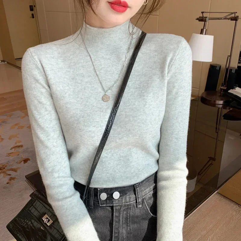 Women’s Turtleneck Sweater