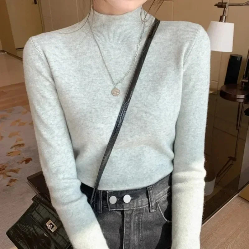 Women’s Turtleneck Sweater