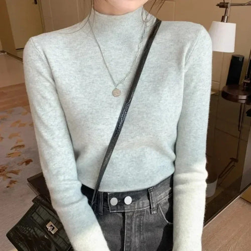 Women’s Turtleneck Sweater